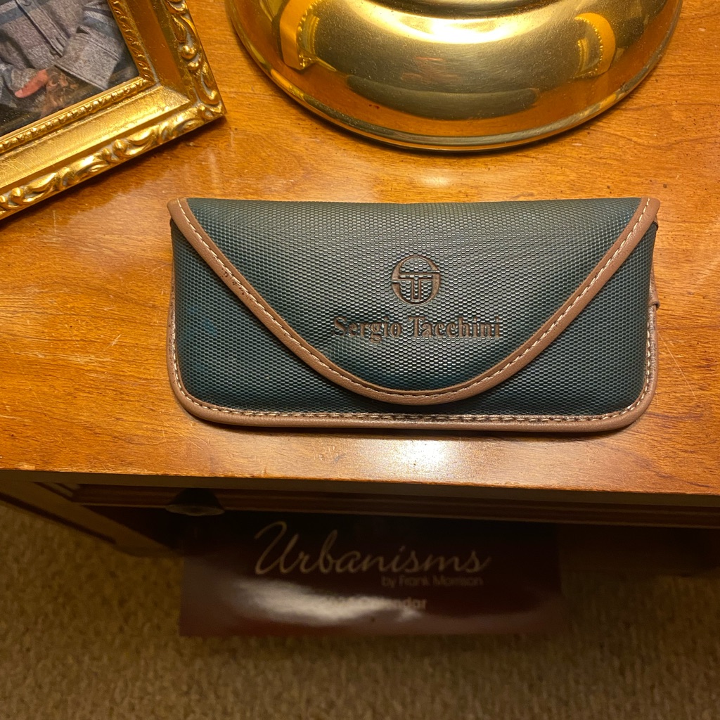 Sergio Tacchini Frames And Case